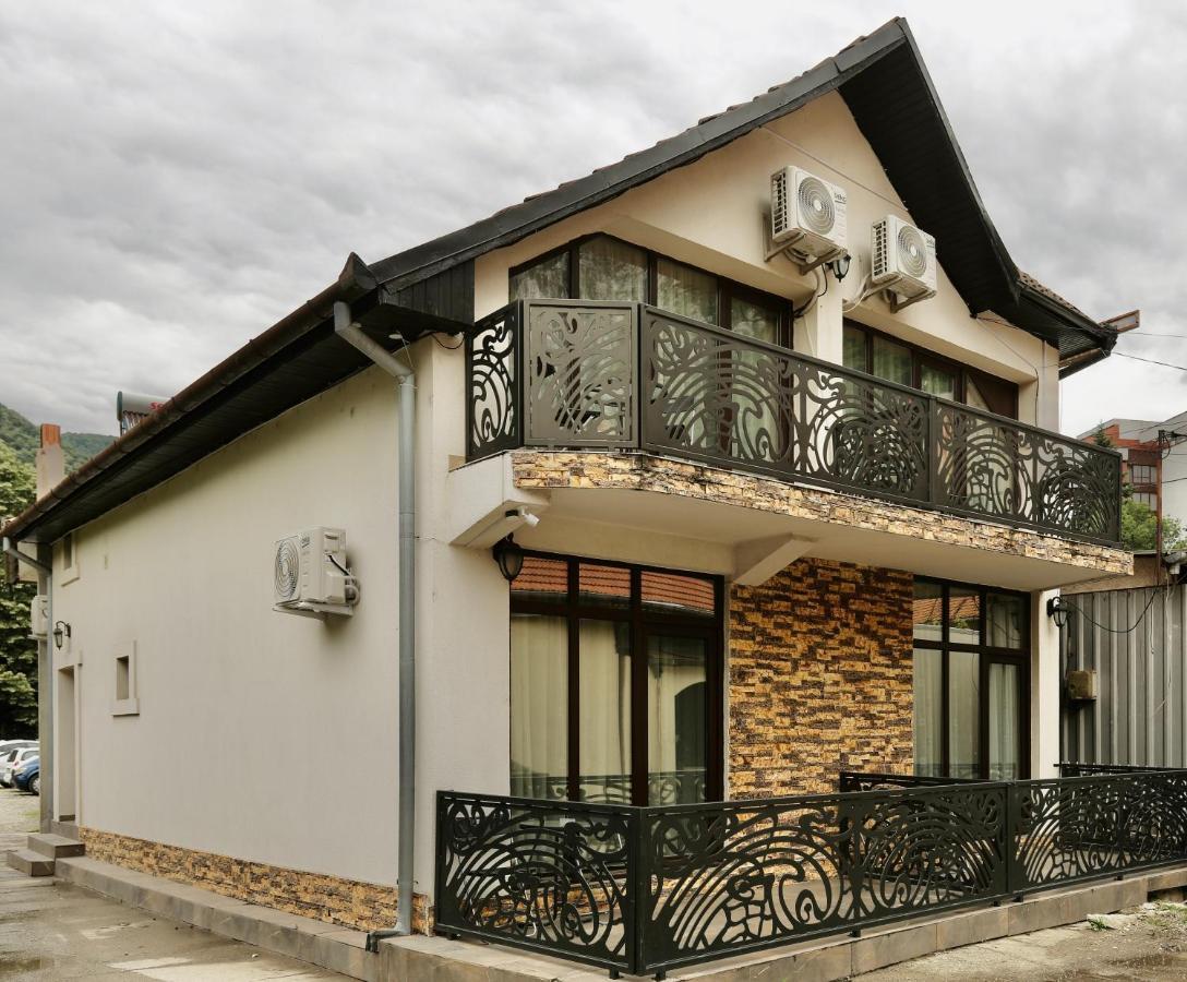 فندق Casa Golopenta Băile Herculane المظهر الخارجي الصورة